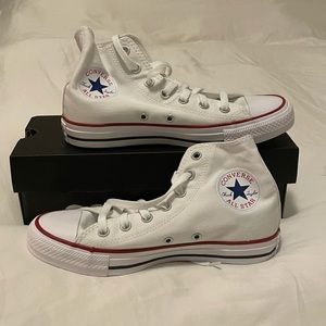 NWT converse size 7